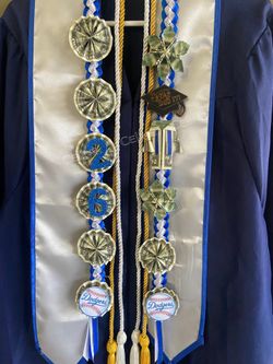 Graduation lei