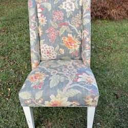 Sitting Chair