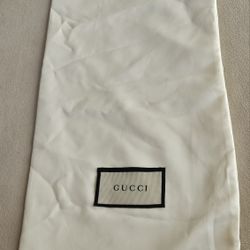 AUTHENTIC GUCCI WHITE SATIN LOGO  DUST BAG  STORAGE SHOE COVER 17.75 X 8.25 