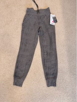Brand New Women’s Lululemon Leggings, Size 2, With Tags