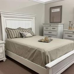 Whitewash Panel Bedroom Set Queen And King Bed, Dresser, Mirror, Nightstand, Chest 