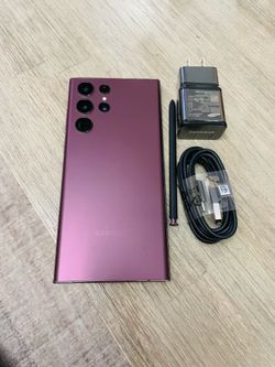 Samsung Galaxy S22 ultra Burgundy 128gb unlocked. Price is firm