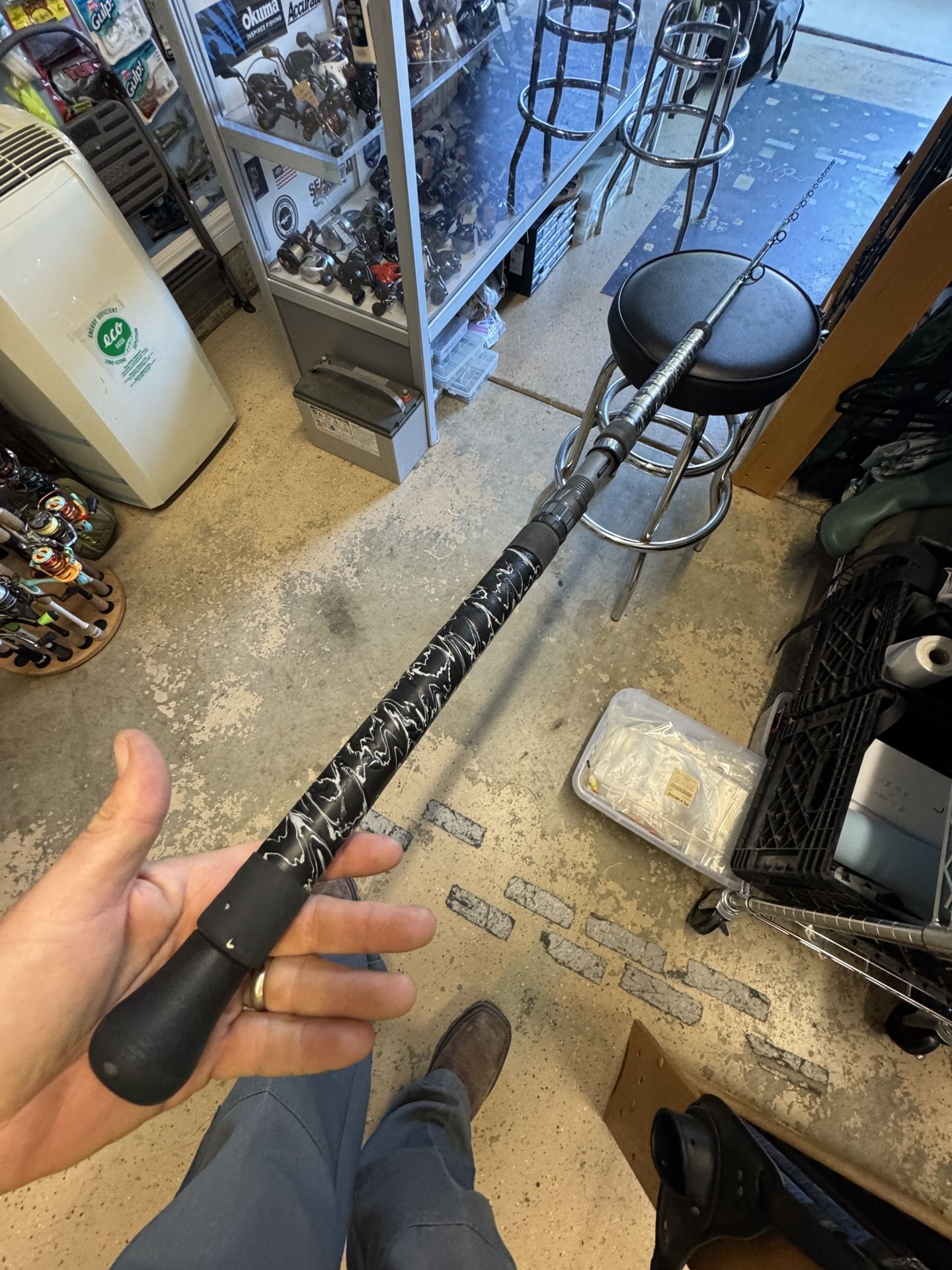 230$ Murrieta. 8’10” Med Hvy Fast 15-30 Daiwa Proteus Salt Water Fishing Rod. Like New 