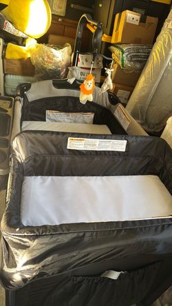 Pamo Babe Pack and Play 3-in-1 Baby Playard with Bassinet & Changing Table, Foldable Portable