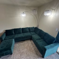 Sectional couch