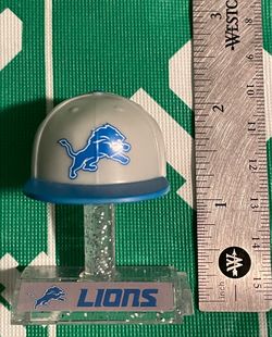 Detroit Lions NFL Mad Lids Series 2 Teenymates Mini New Era Hat