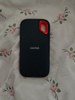San Disk Xtreme portable SSD 500gb