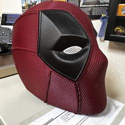 Dead Pool Helmet 