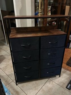Like new shelf