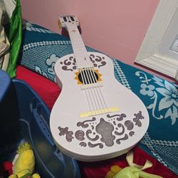 Coco Guitar $50 Good Condition 