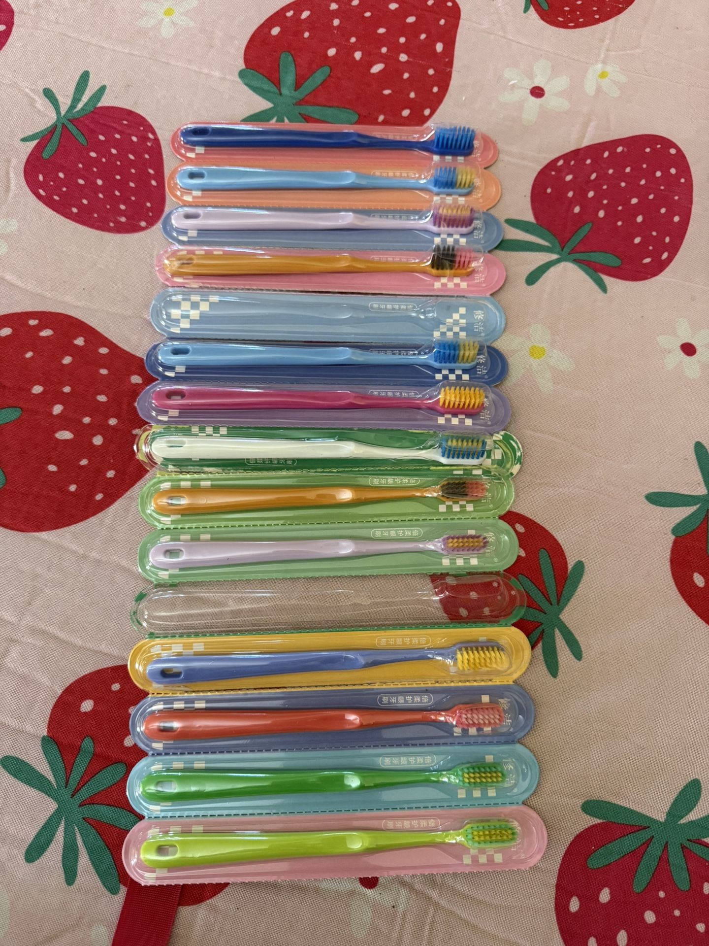 13 Count Soft Toothbrushes New