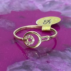 $200 Yellow Gold w Zirconia Fashion Ring Band