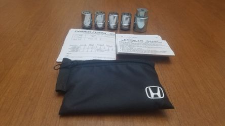Original Honda lock nut set for accord 2018-19