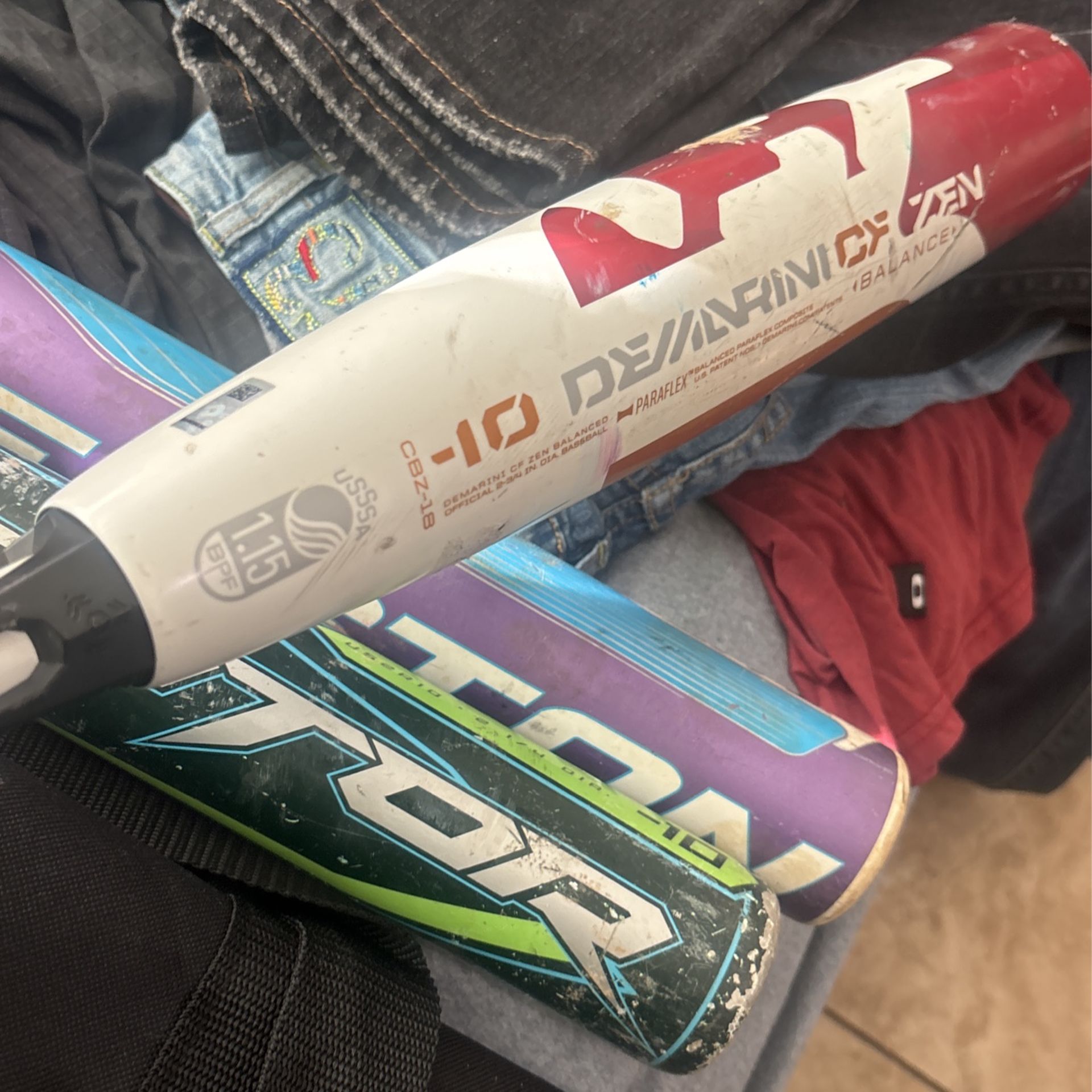 Demarini Of Zen 31.