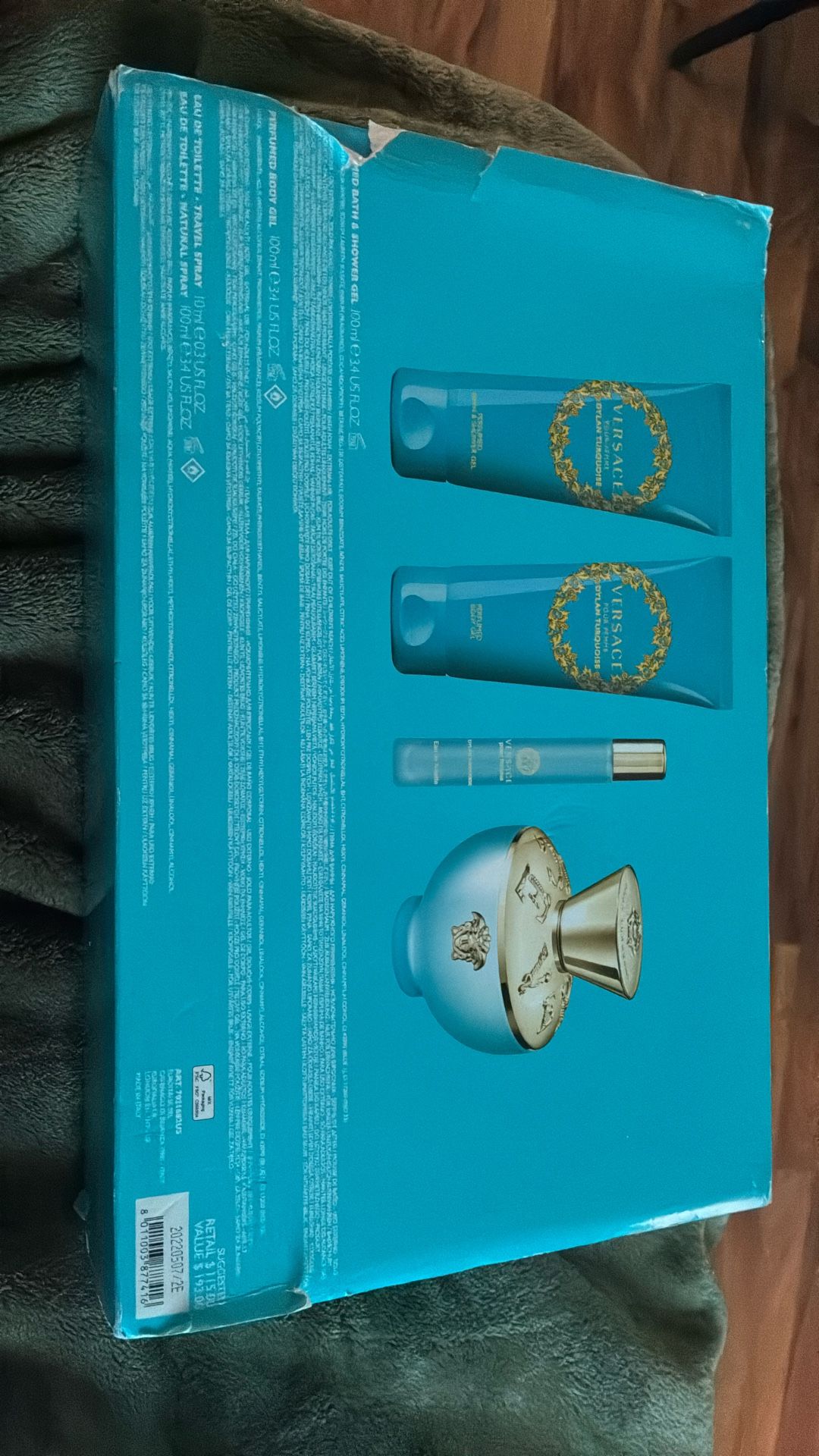 Versace Box Set Dylan Turquoise Gels And Perfume