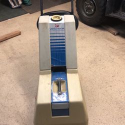 VonSchrader professional carpet cleaning machine
