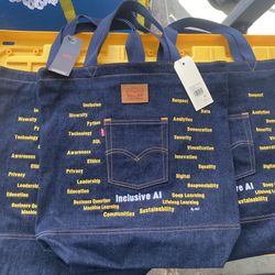 Levi’s Tote Bags