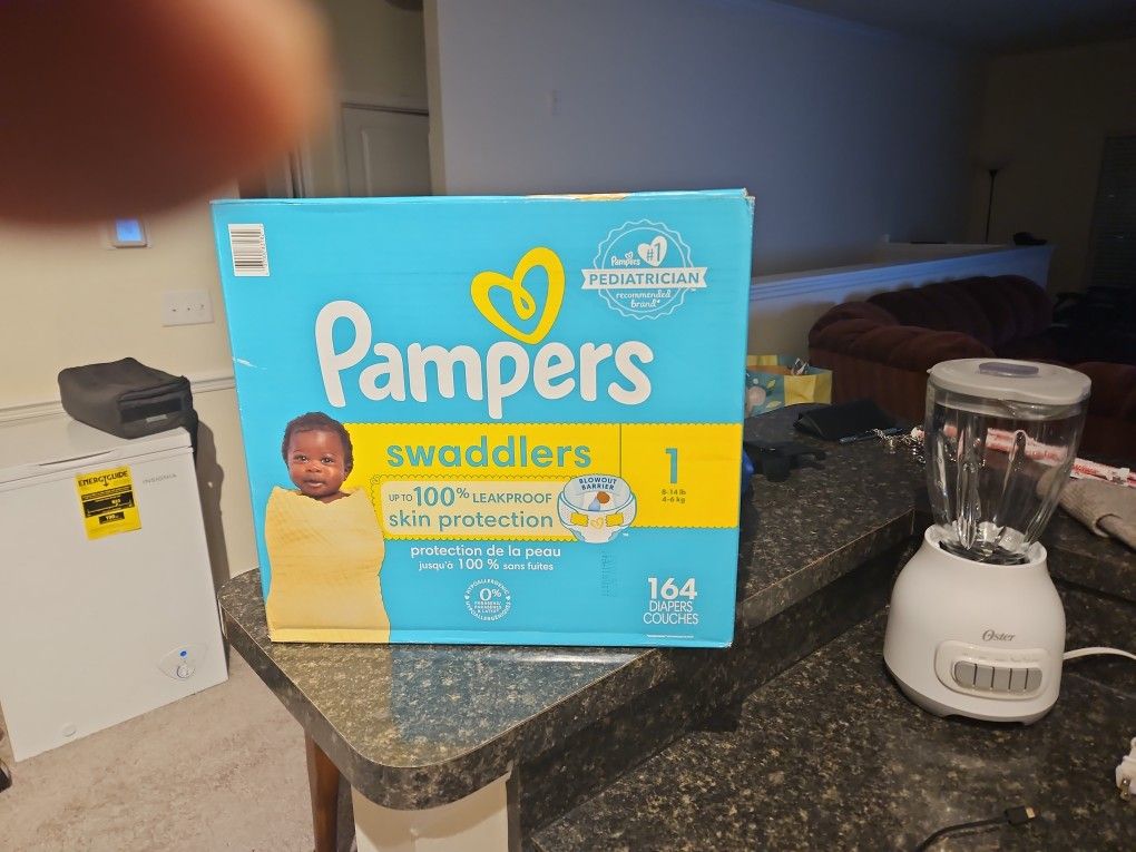 Pampers