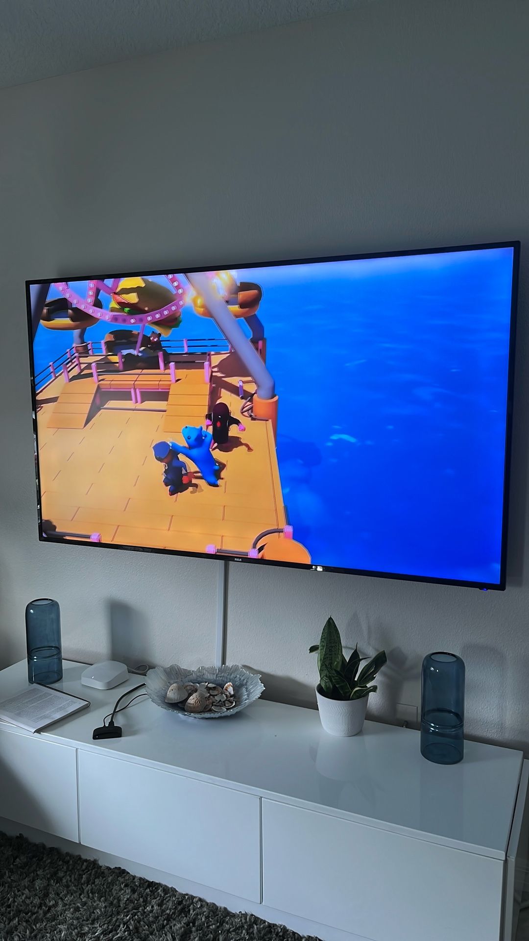 TV 75” RCA