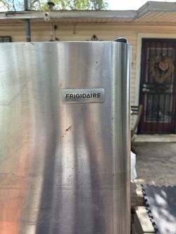 Frigidaire refrigerator