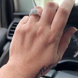Vera Wang WISH Diamond Engagement Ring