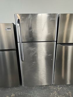 Refrigerator Frigidaire 30”