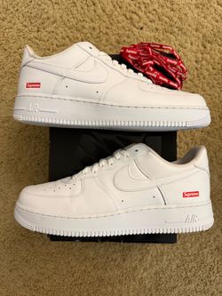 Size 11 (Used, comes with box and extra laces) - Air Force one supreme white
