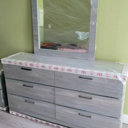 NEW 6 DRAWER DOUBLE DRESSER AND MIRROR 😊 AVAILABLE IN BLACK, WHITE OR GREY COLOR