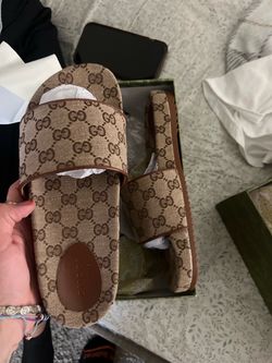 Gucci GG Canvas Monogram Slides- READ DESCRIPTION