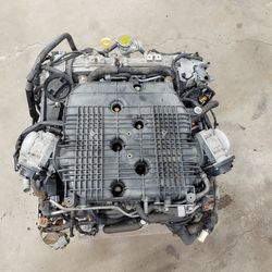 Infiniti G35x VQ35 Engine With Harness 