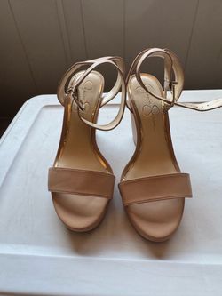 Designer shoes women’s sizes 7.5-8