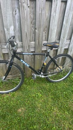Trek mountain track 820