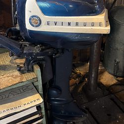 Evinrude Outboard Motor 5.5 Hp