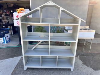 Doll House Book Shelf
