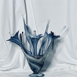 Beautiful One-of-a-kind Blown Glass Vase