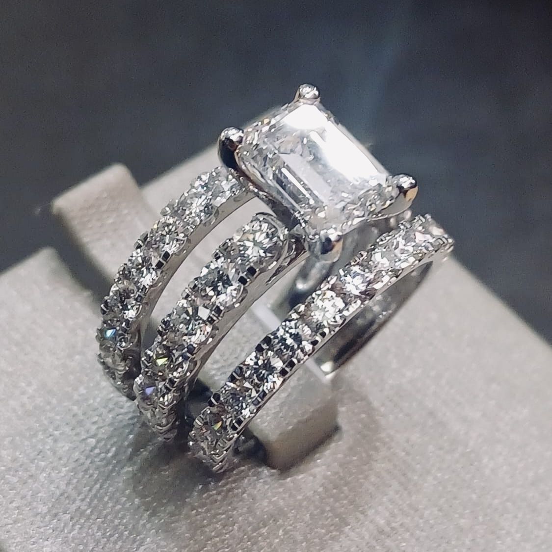 hot super sale!!! brand new carat diamond engagement ring set