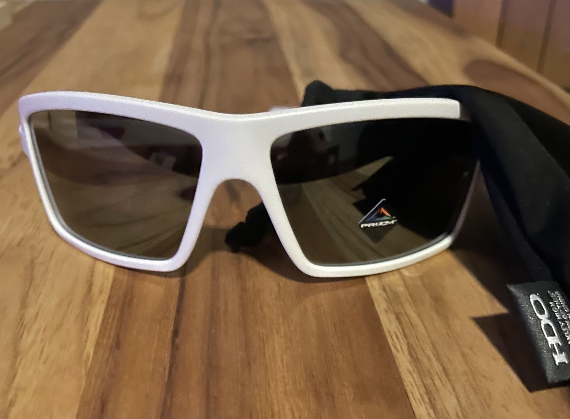 Oakley Cable Brand New Sunglasses