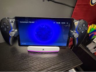 PlayStation Portal + Dock + Case