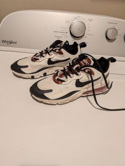 Women's Nike Air Max Shoes