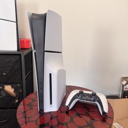 Sony PlayStation 5 Slim Disc 1TB Console + Controller White PS5