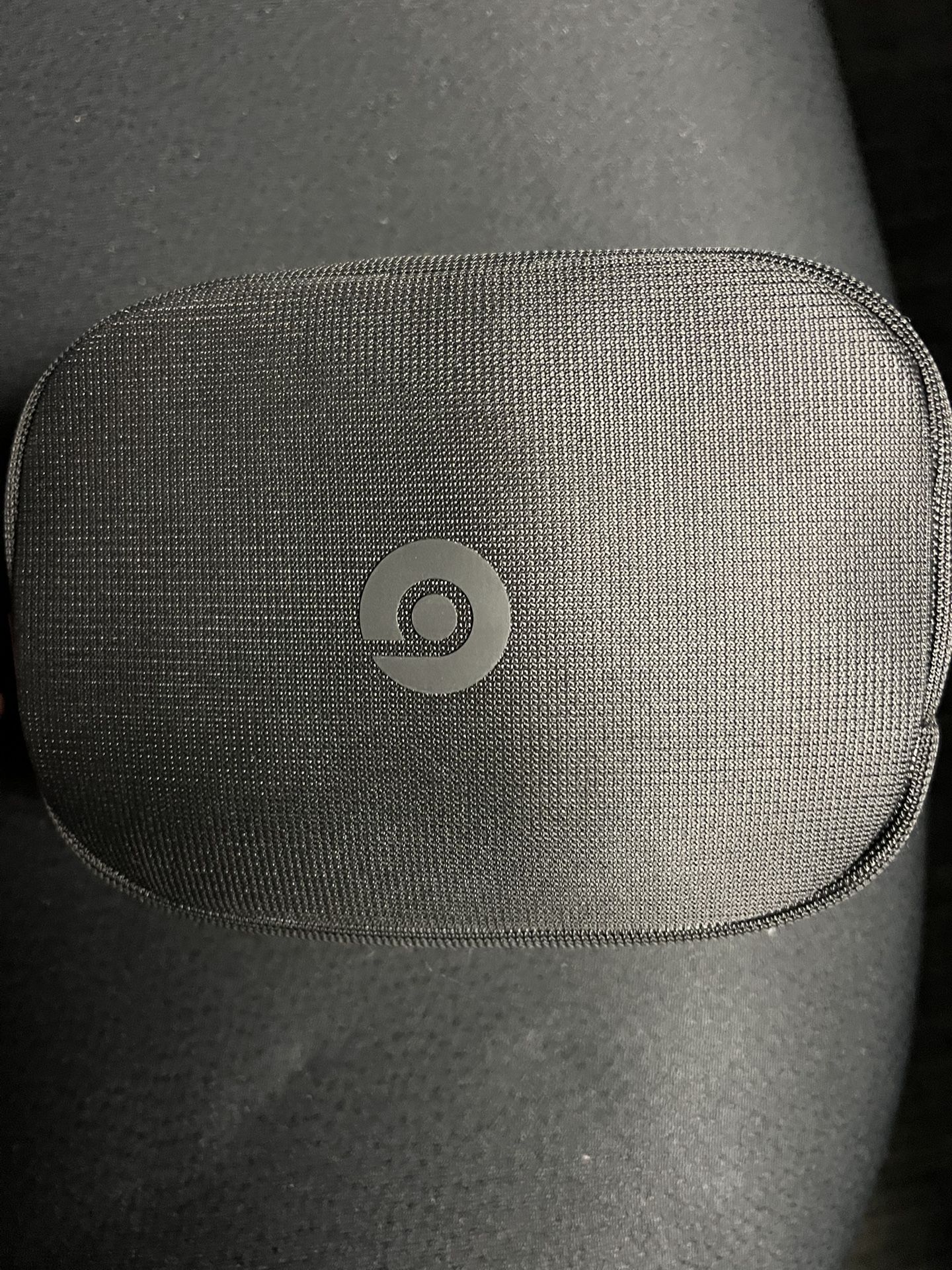 Beats Solo 4 Black For Sale 