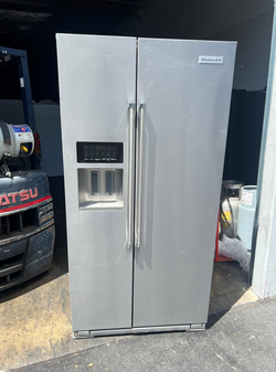 Deal: KitchenAid SxS Stainless Fridge w/ Ice & Water