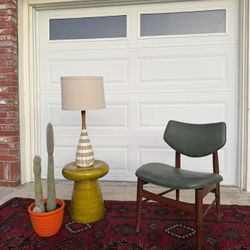 Vintage Mid-Century Modern Chair