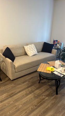 Reliable and good burnaby sofa for college dorm/apartment life! Negotiable price!