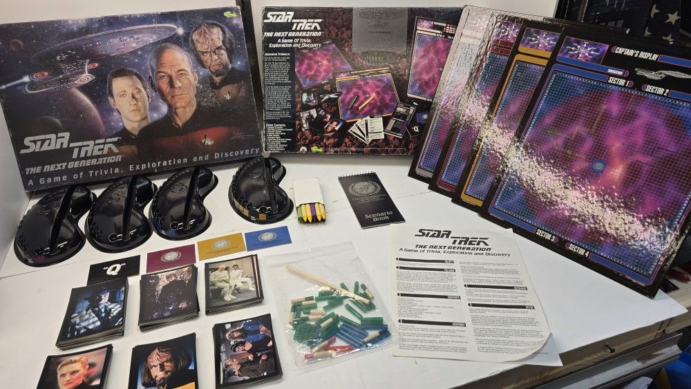 1993 Star Trek The Next Generation Limited Collector Edition Board Game Toy Sci-fi Trivia COMPLETE!
