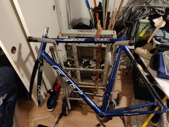 Felt aluminum/carbon fiber frame