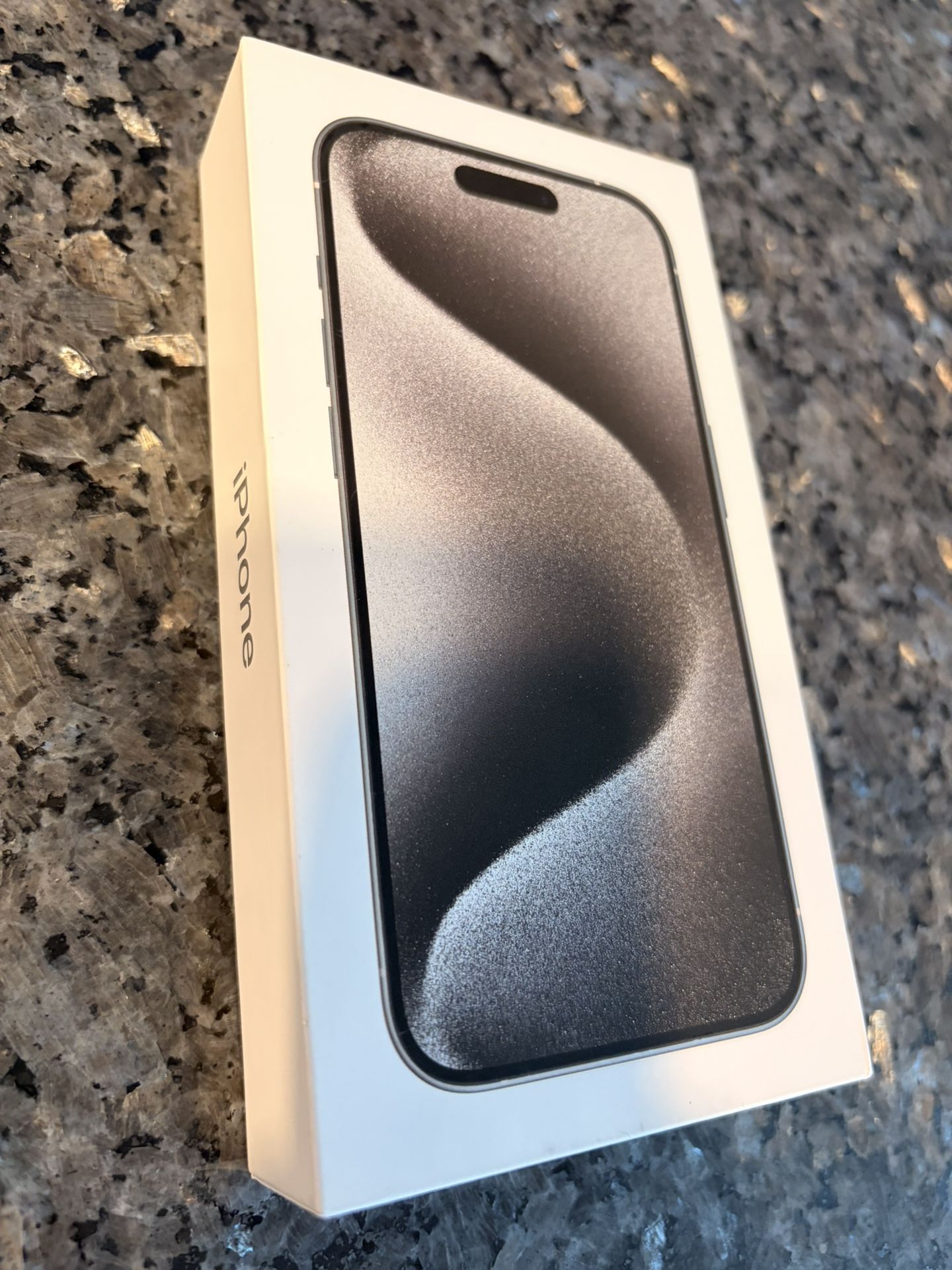 Brand New Unlocked Apple π iPhone 15 Pro (White Titanium) 128GB