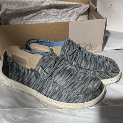 Dude Shoes - Size 7 Men - Excellent Condition