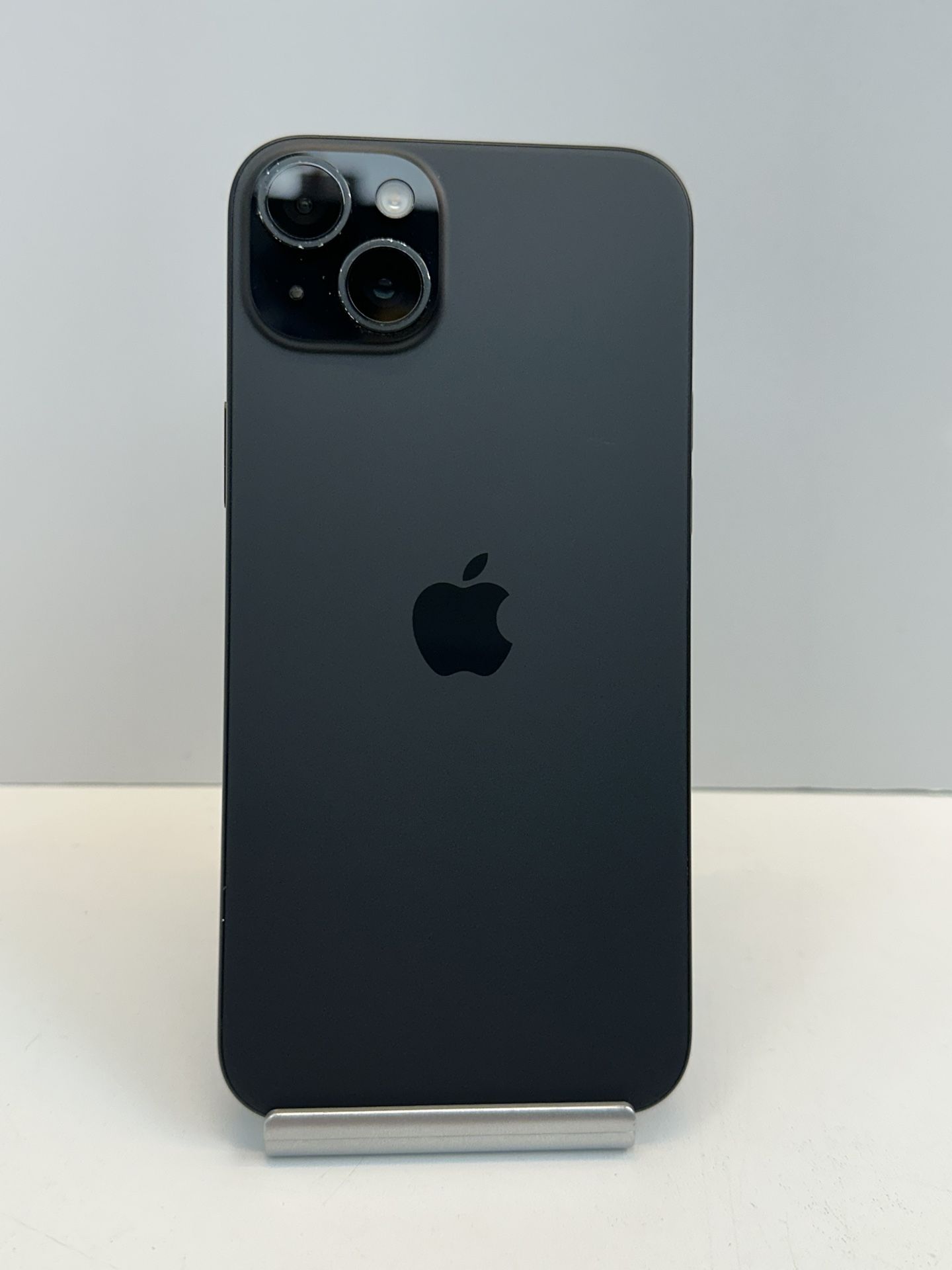 Apple iPhone 15 PLUS 128gb. ( Fully Unlocked )