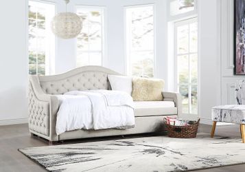 PAITYN FABRIC DAYBED